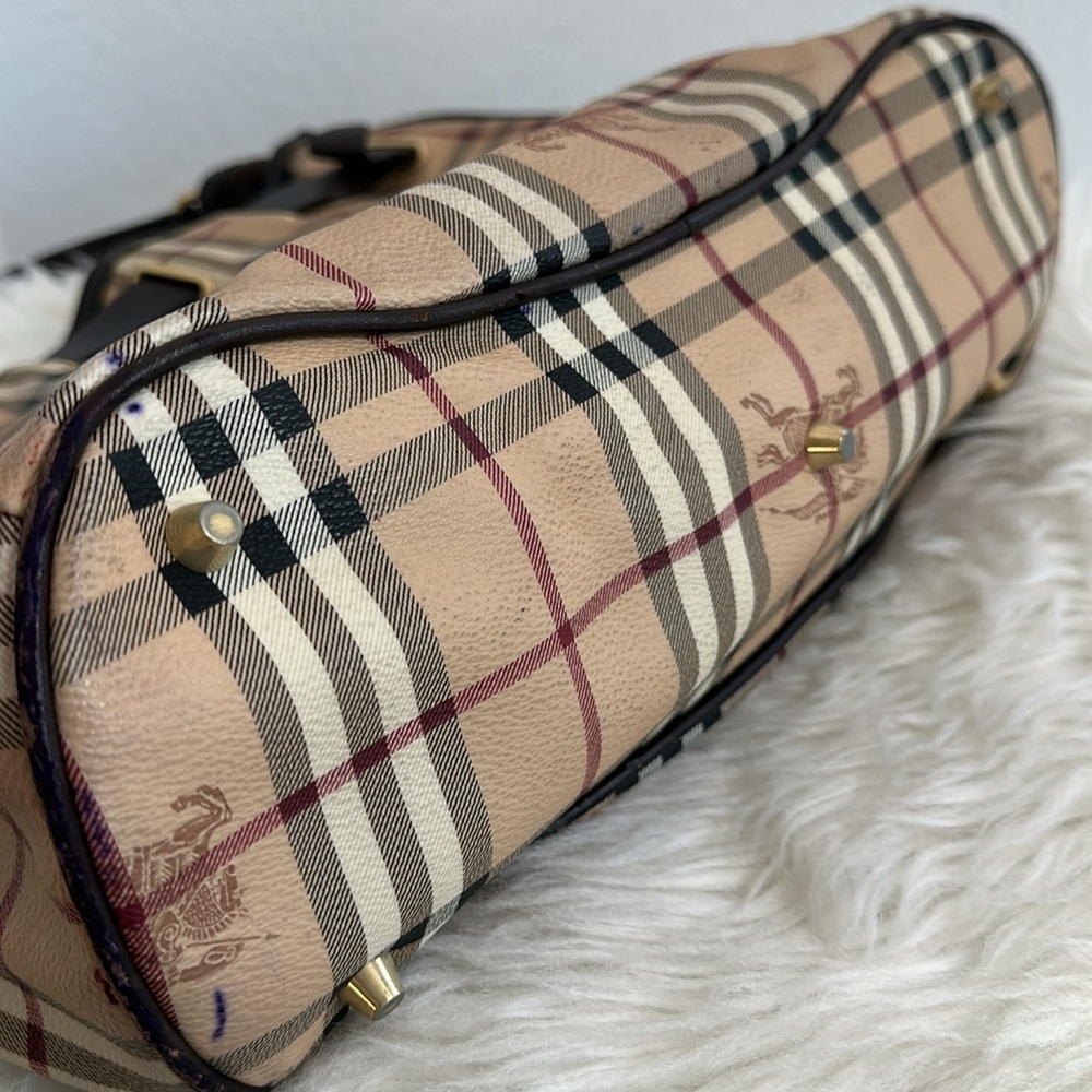 💯Authentic BURBERRY Haymarket Check Medium Walden Belted Hobo Bag🍀 - Picture 10 of 17